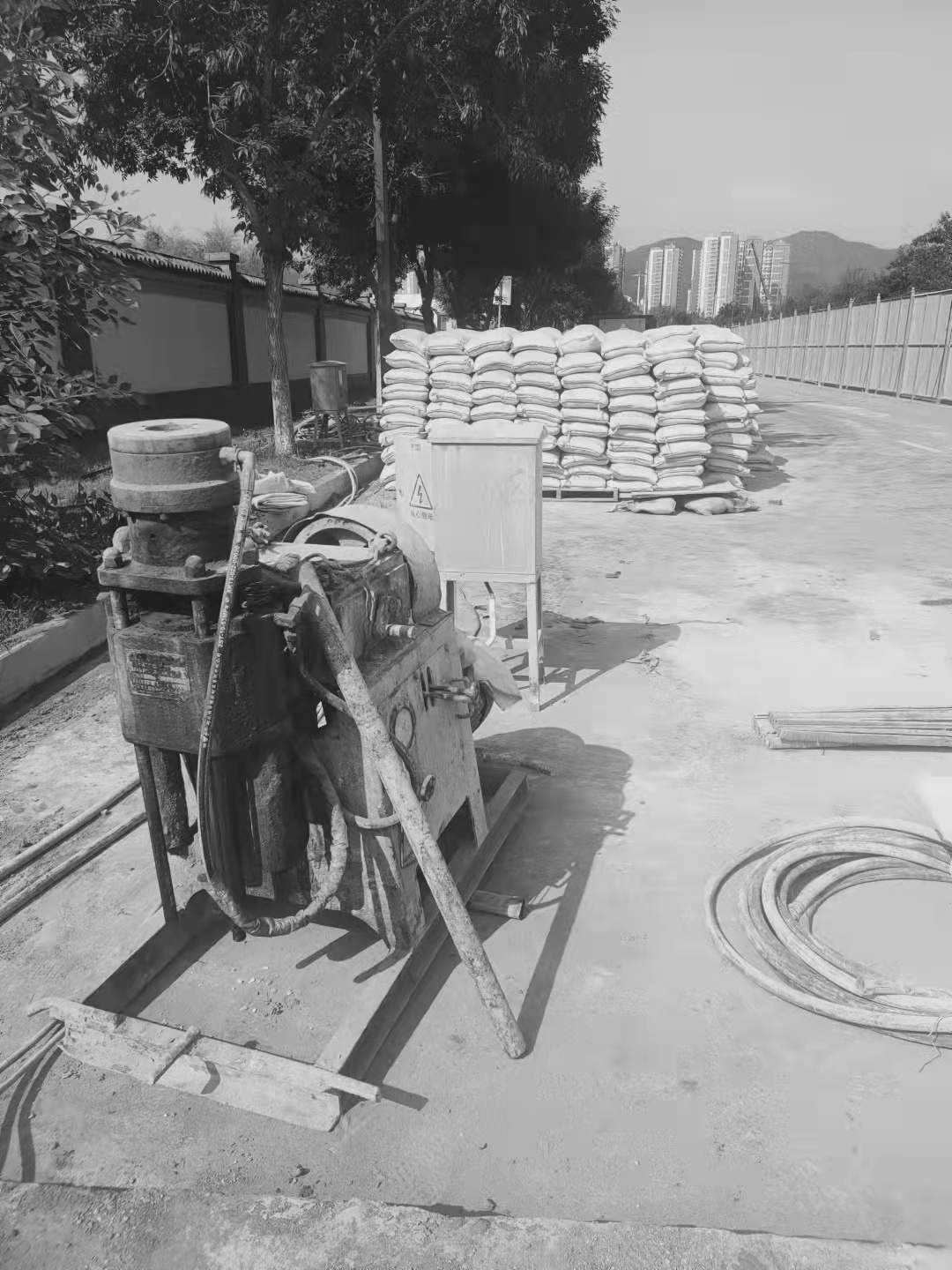 通城场区重载车疑难路基处理方案